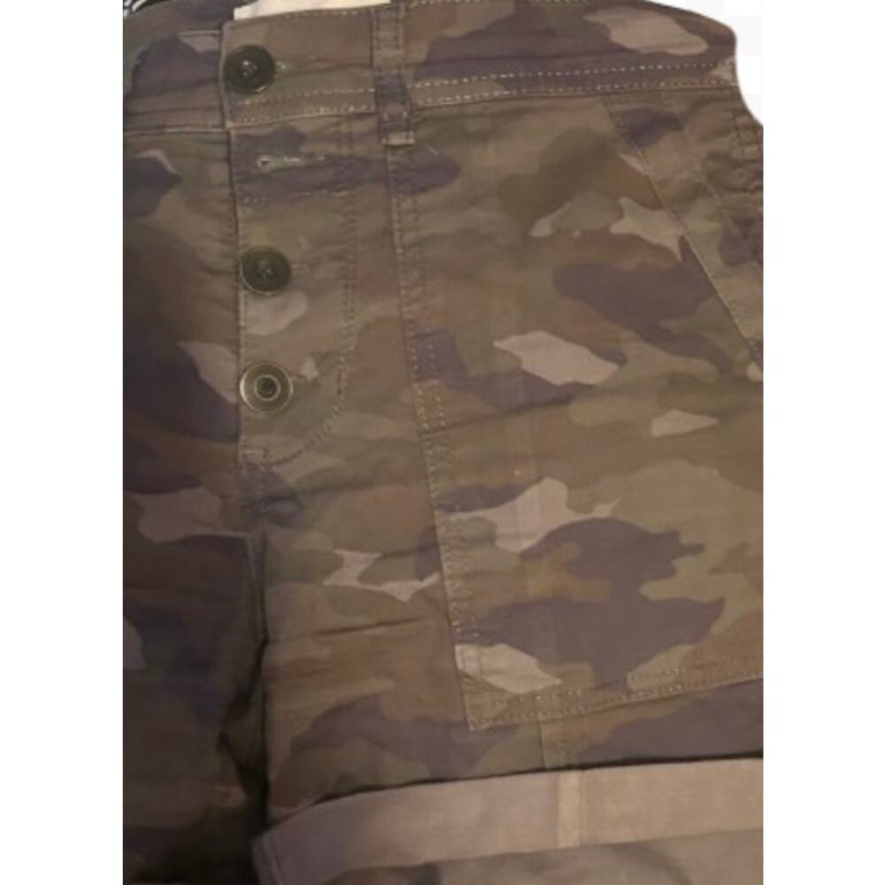 Anthropologie Wanderer Camo Utility Cargo Shorts Button Front Military Style- 27 - Picture 7 of 7